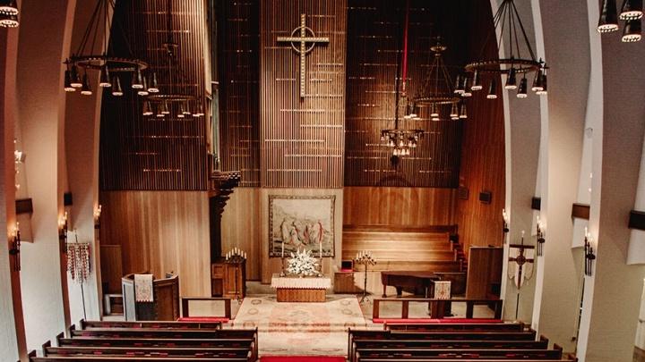 Inside 圣澳门金沙赌城线上游戏's Margaret B. 帕克教堂